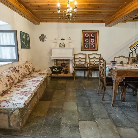 Livas Appartement *